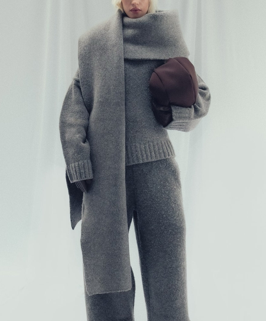 WOOL KNIT DUVET SCARF | GRAY