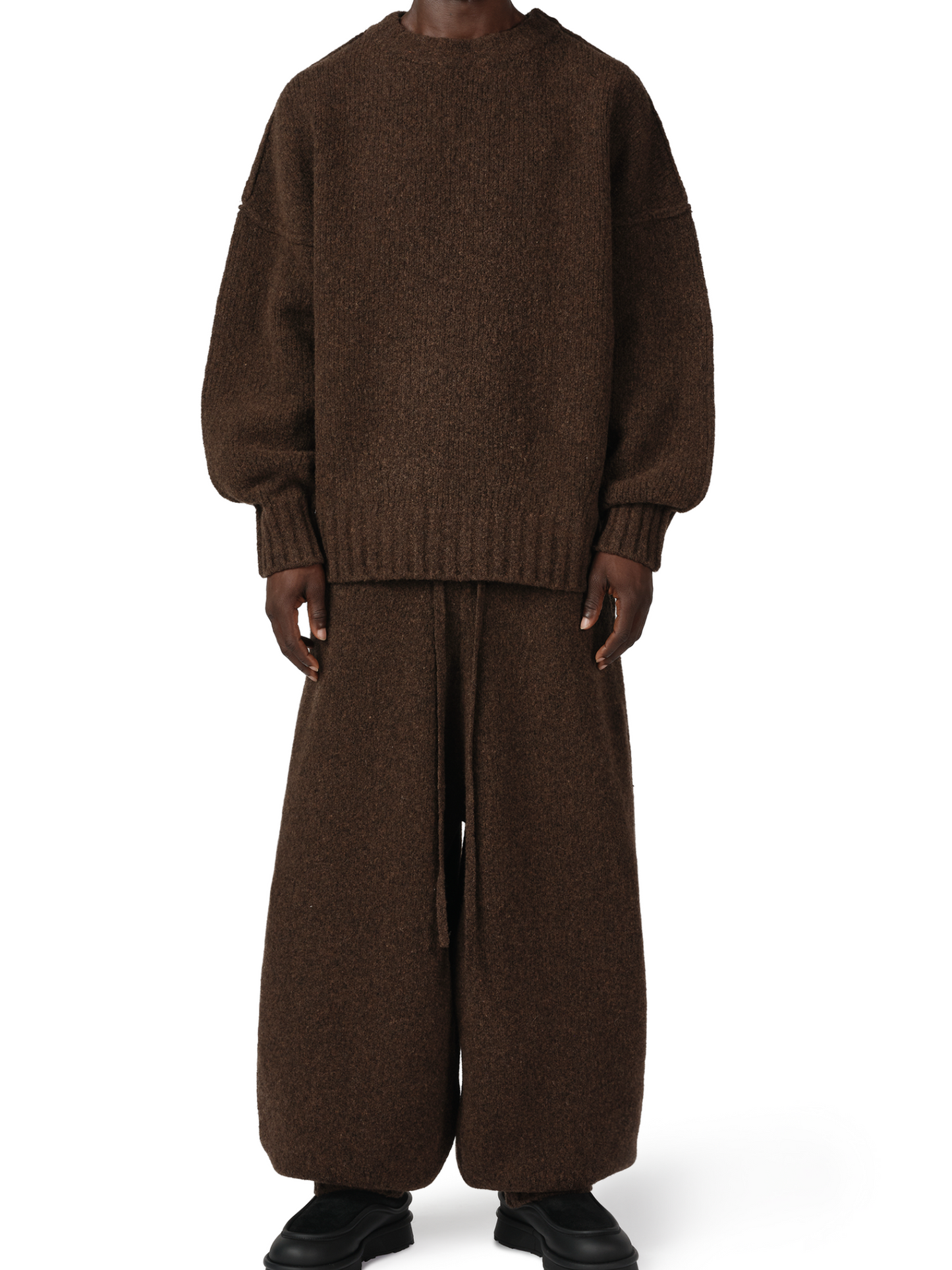 WOOL KNIT CREWNECK | BROWN