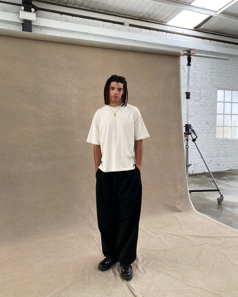 MONOCHROME BLANK T-SHIRT