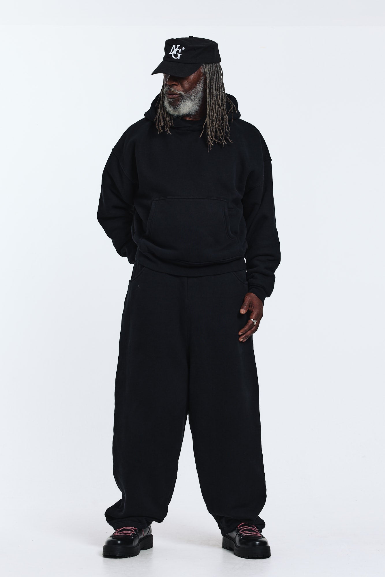 550 GSM COZY SWEATS | BLACK