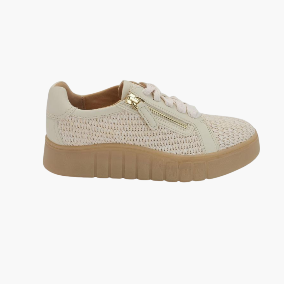 Classic Minimalist Lace-Up Sneakers