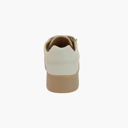Classic Minimalist Lace-Up Sneakers