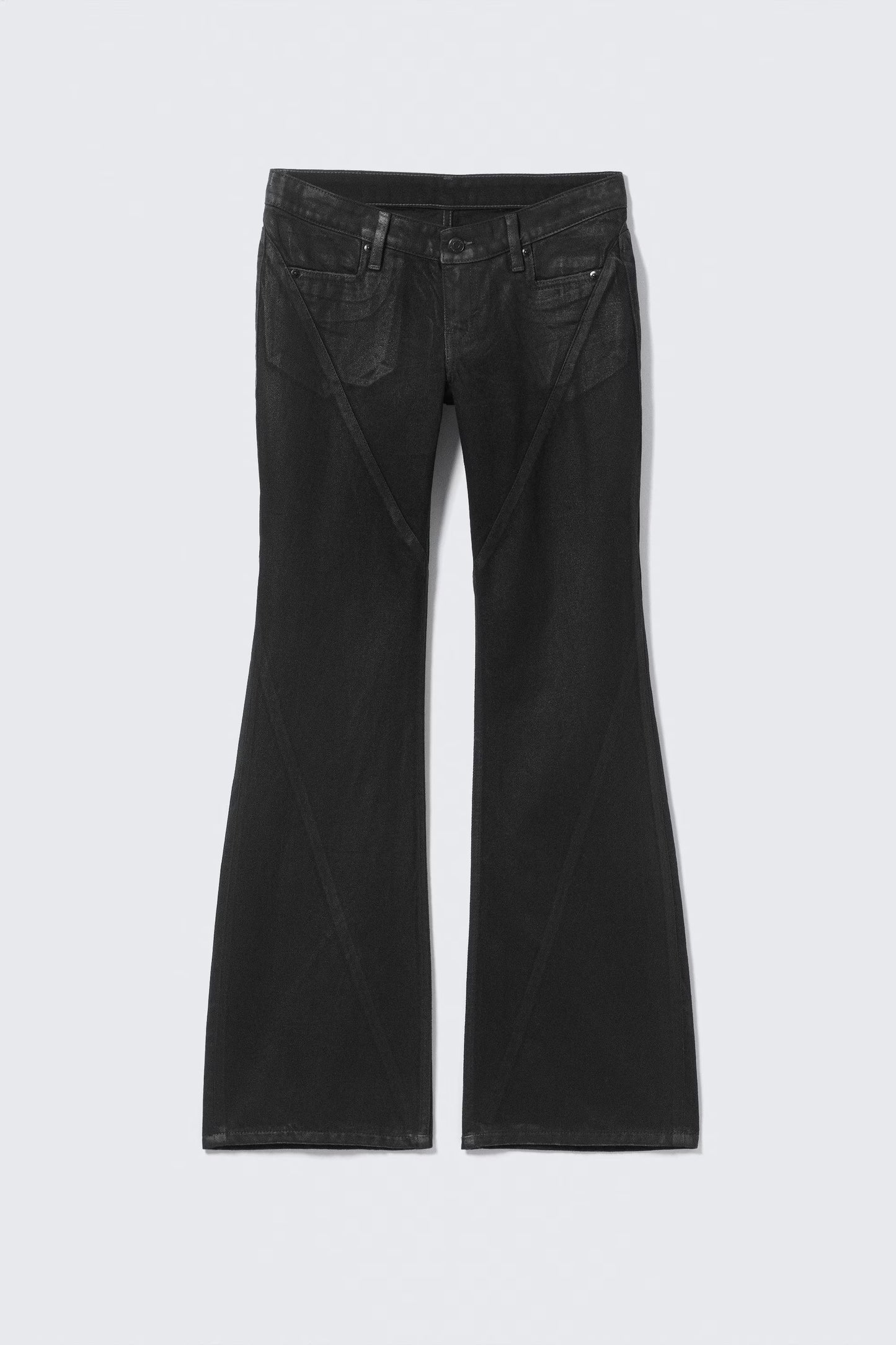 LOW RISE SLIM BOOTCUT LEG JEANS
